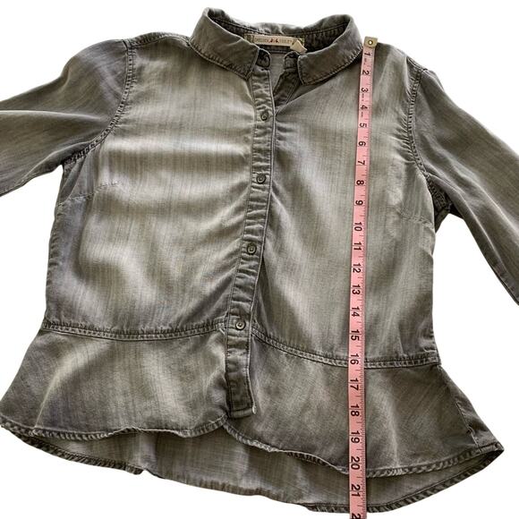 Via Penny Lane Reworked Apparel | Journey Graphic Gray Button Up Shirt Small - Picture 10 of 12